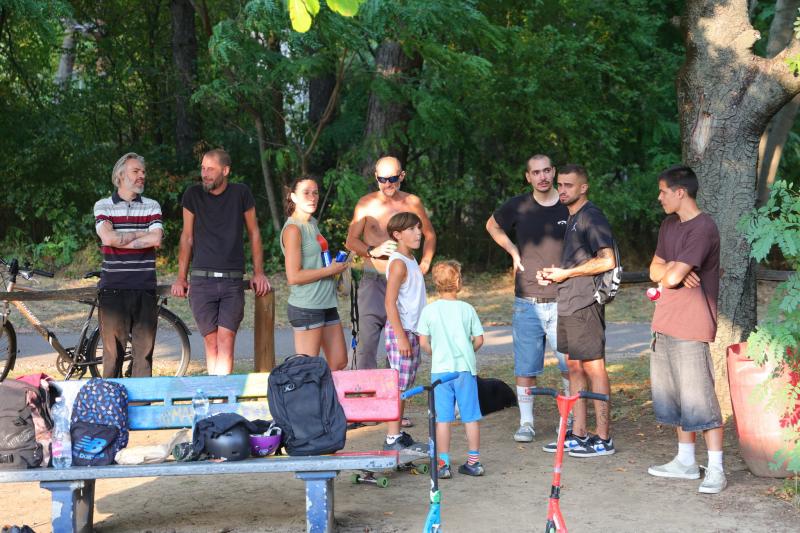A Roller Park Jam 2025 egy fergeteges esemény, amely a görkorcsolyázás és a sportág iránti szenvedély ünnepléséről szól. A rendezvény célja, hogy összegyűjtsön minden korosztályt és szintet, akik szeretik a rollerezést, és lehetőséget biztosítson számukra