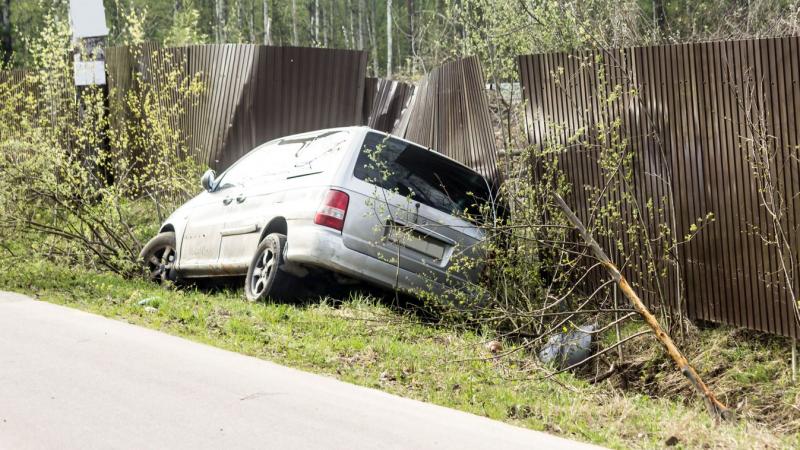 Súlyos baleset történt a Balaton partján, amely miatt félpályás útlezárásra kell számítani Szántódnál.