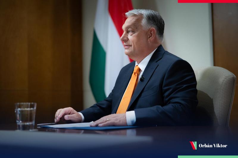 Ki állta a számlát az influenszerek washingtoni utazásáért? A hivatalos álláspont szerint nem az adófizetők forrásaiból fedezték a költségeket.