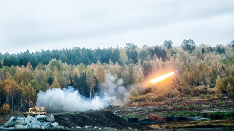 Az ukrán rohamdandár csapásmérése következtében Oroszország egyik legfélelmetesebb fegyverét apró szilánkokra zúzták.