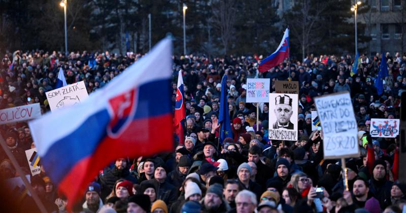 Szlovákiában büntetőeljárás vette kezdetét az állítólagos puccsal kapcsolatban, amelynek célja Robert Fico hatalomból való eltávolítása.