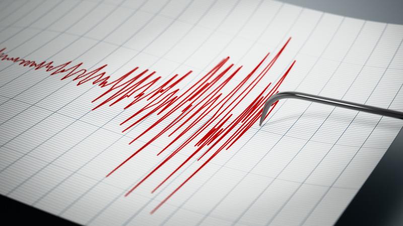 Csongrád térségében földrengés rázta meg a talajt, meglepve ezzel a helyi lakosokat.