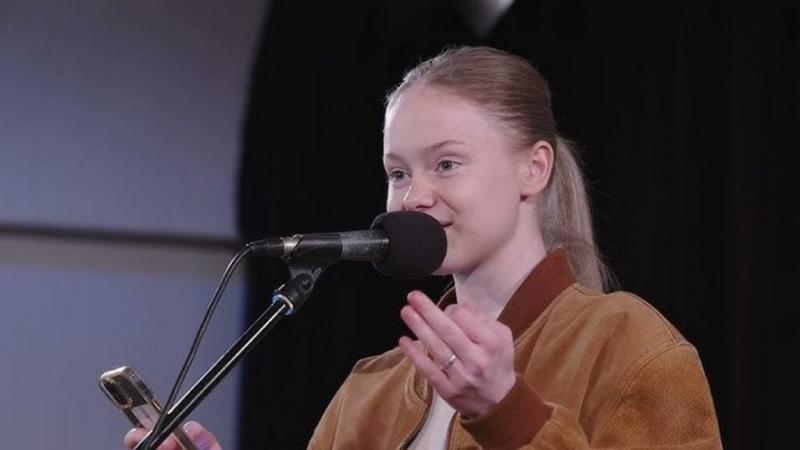 Nyomozás indult Pankotai Lili ellen, mivel internetes zaklatással kapcsolatos vádak merültek fel.